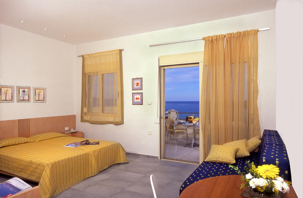 Lissos Beach Platanés Cameră foto